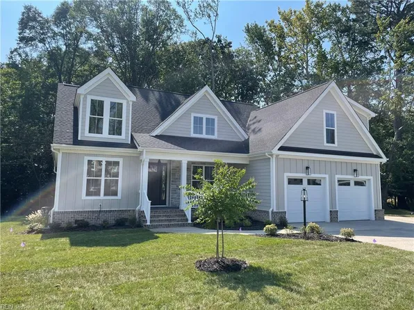 107 Batten Cv, Carrollton, VA 23314