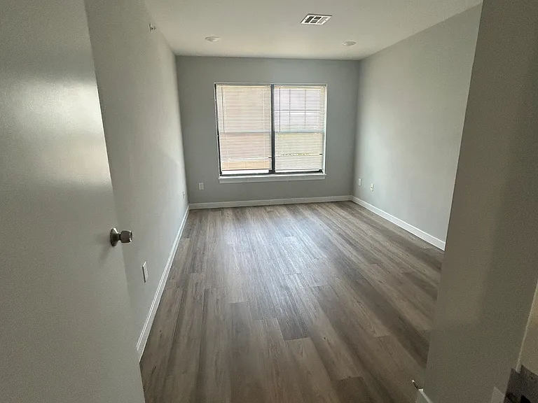 198 Harrison St #503 — Photo 10