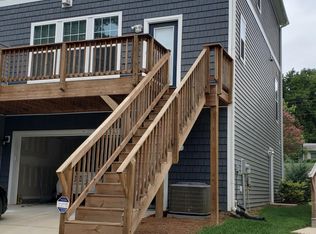 8517 Sharonbrook Dr, Charlotte, NC 28210