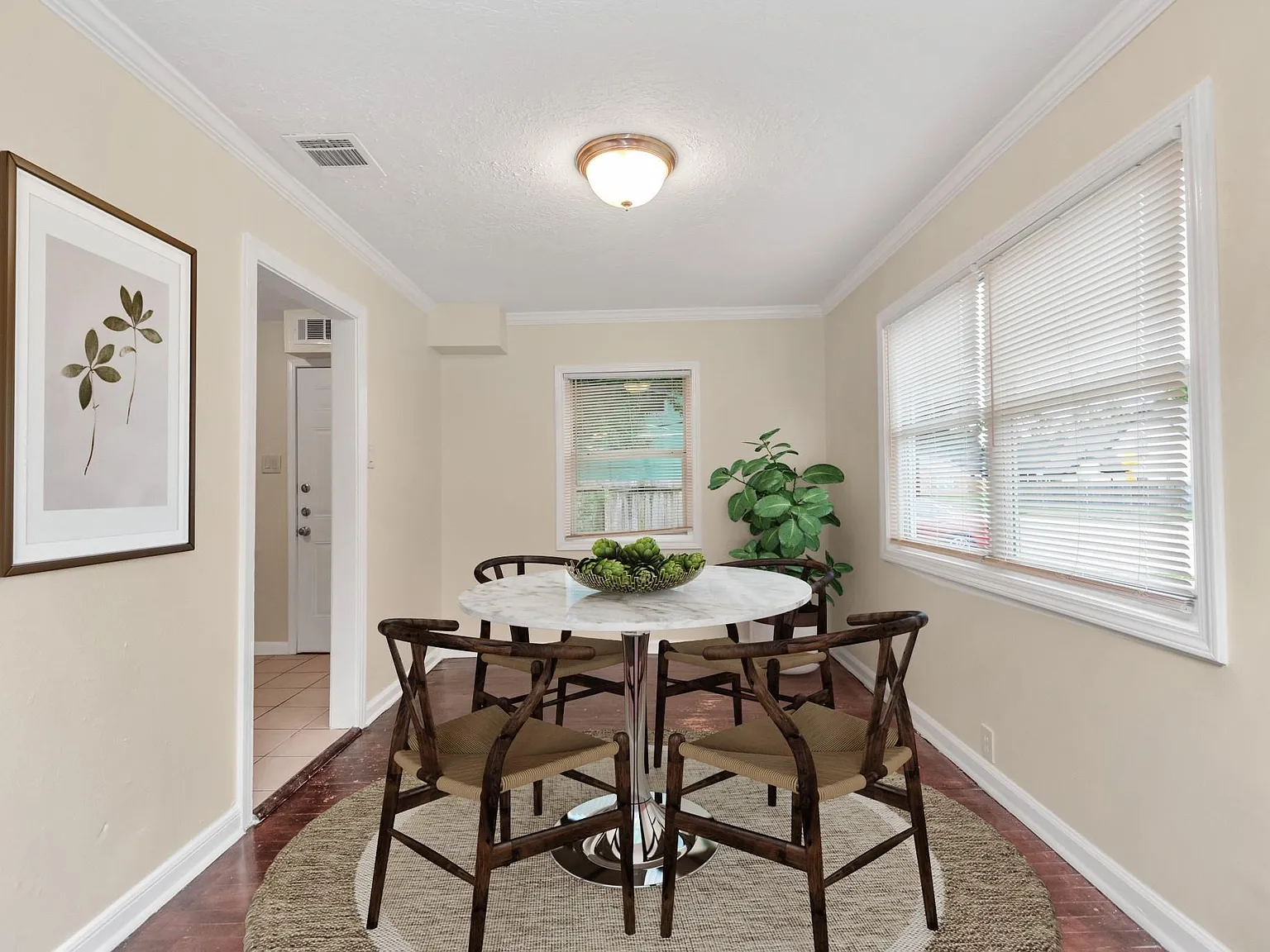 2 bed, 1.5 bath, $1,650 — Photo 3