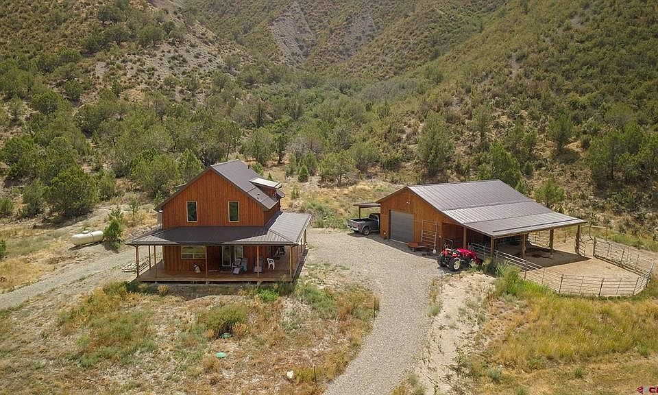 1st image of 16800 Grange Road