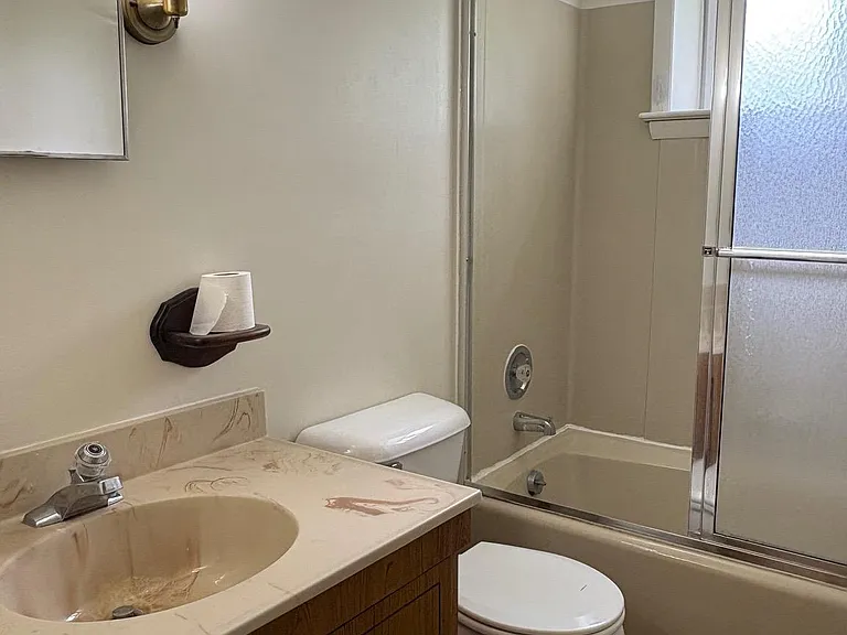 56 Pineside Dr #5B — Photo 8