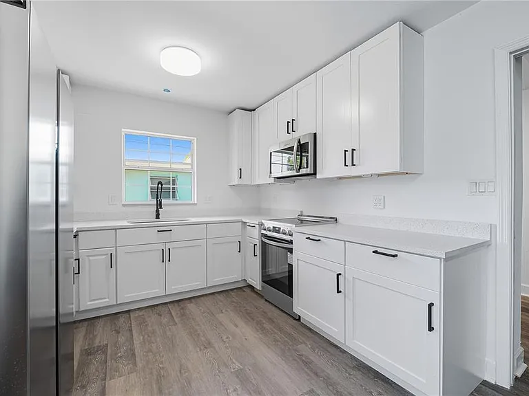 2491 Coronado Way — Photo 6