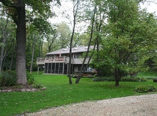 5776 Steele Rd, Burlington, WI 53105