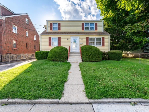 65 Roosevelt Avenue, Stamford, CT 06902