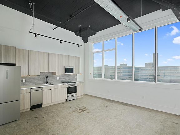 3rd image of 1218 Snyder Ave #2