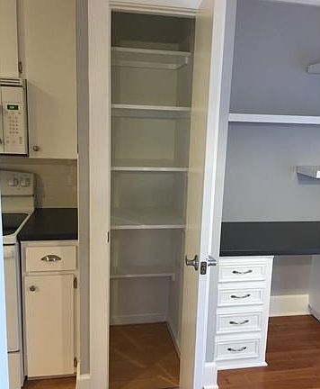 5th image of 6718 Silvermine Dr APT 402