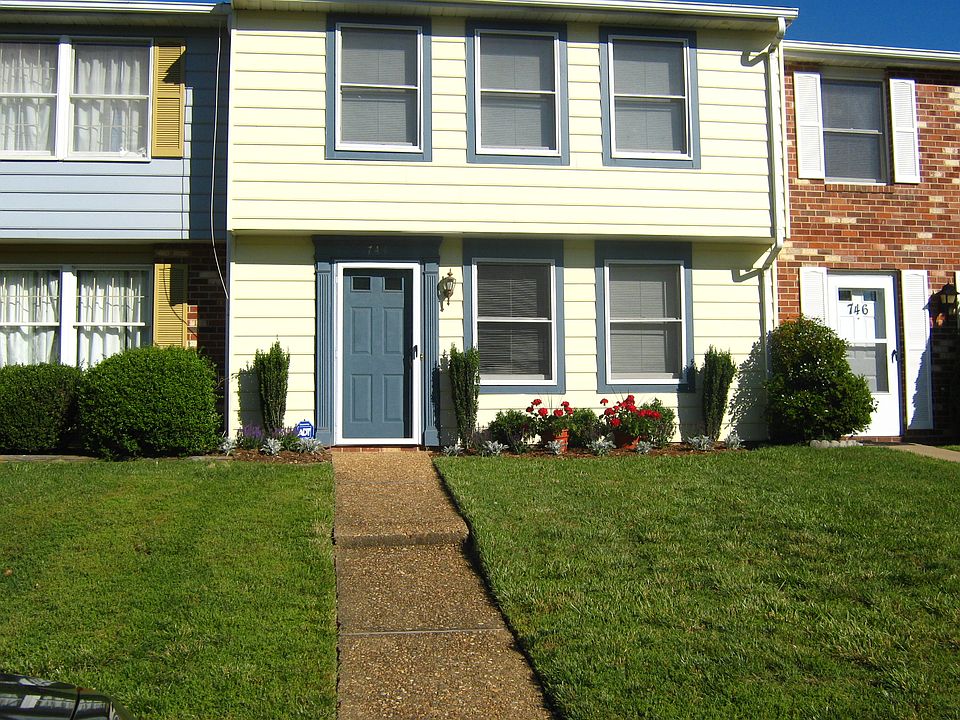 1st image of 744 Sturgis Dr