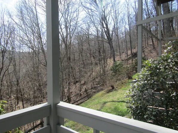 (undisclosed Address), Banner Elk, NC 28604