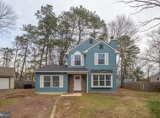 6 Bayberry Ct, Atco, NJ 08004