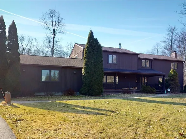 11110 Kile Rd, Chardon, OH 44024