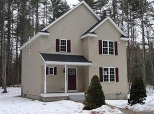 104 Old Turnpike Rd, Townsend, MA 01474
