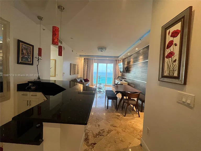 6917 Collins Ave — Photo 8