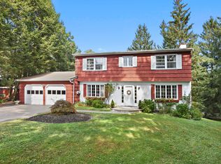 1510 Hanover St, Yorktown Heights, NY 10598