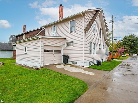 4th image of 312 N Walnut St