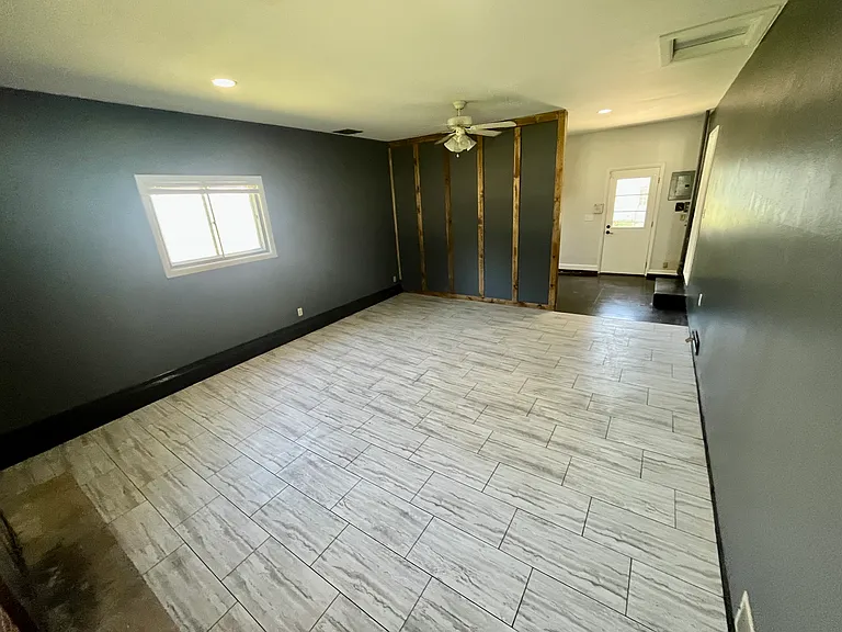 329 Hancook Rd — Photo 10