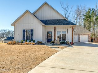 850 Long Leaf Cir, Brandon, MS 39042