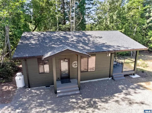 232 Sherwood Rd, Sequim, WA 98382