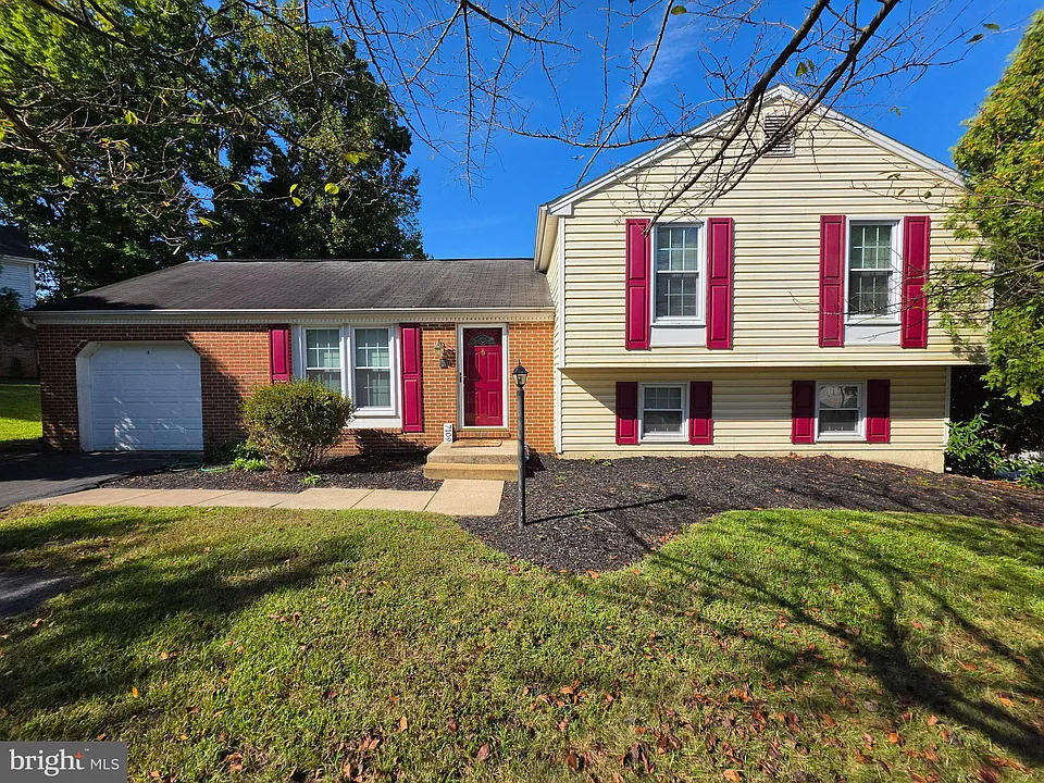 7109 Upper Mills Cir