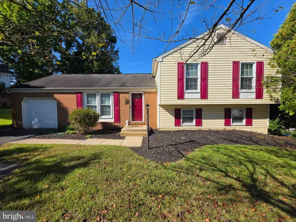7109 Upper Mills Cir, Catonsville, MD 21228