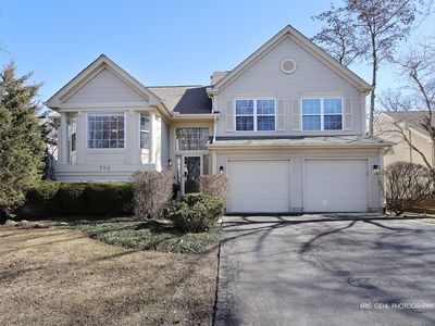 755 Darnell Ln, Gurnee, IL, 60031
