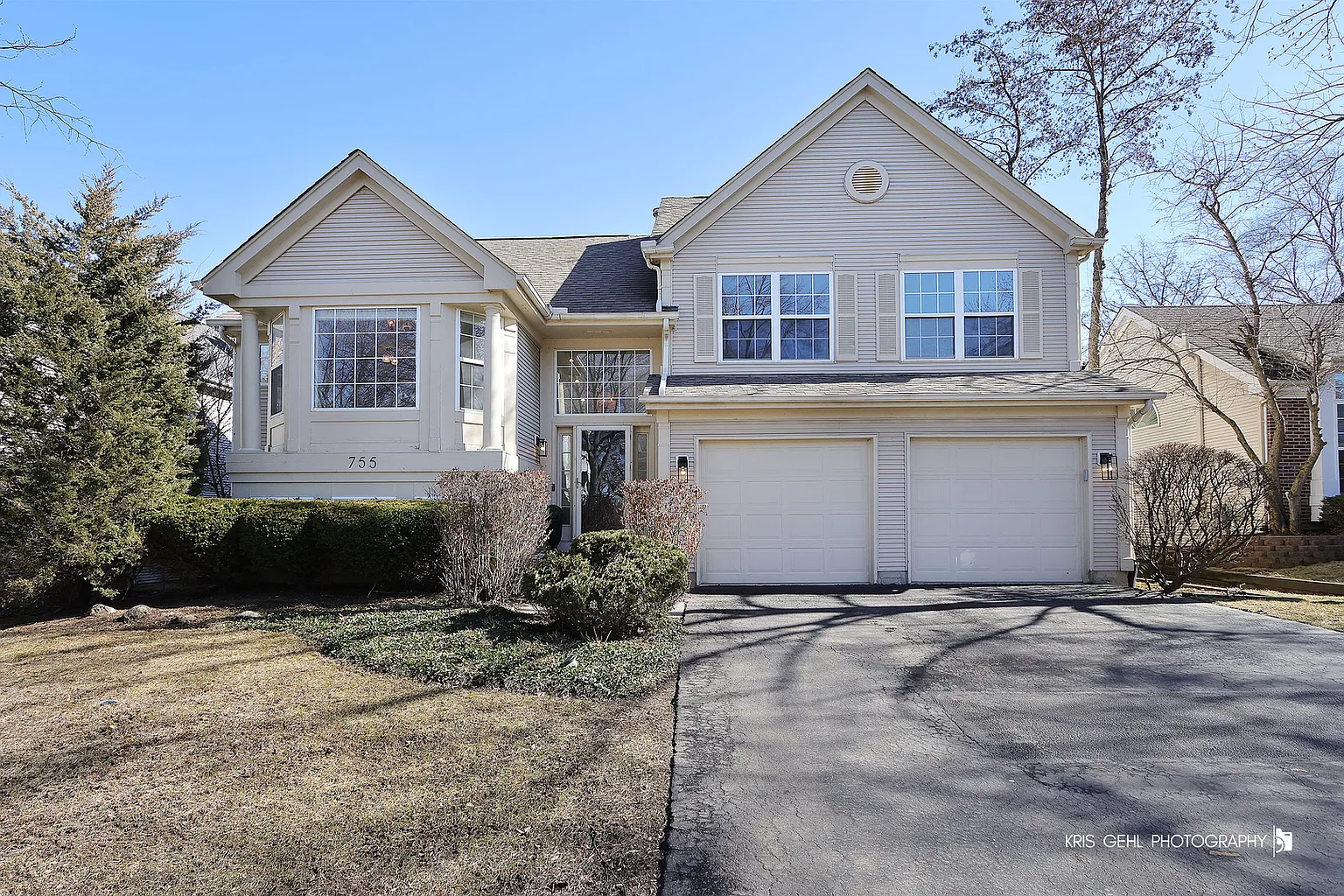 755 Darnell Ln photo 1