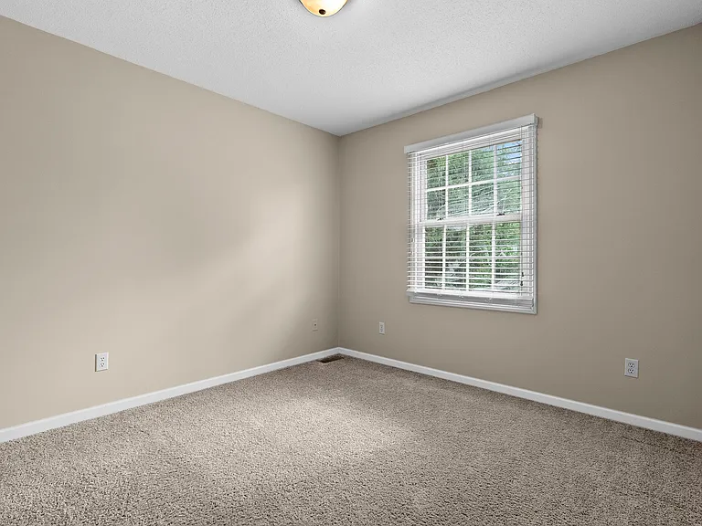 east bedroom