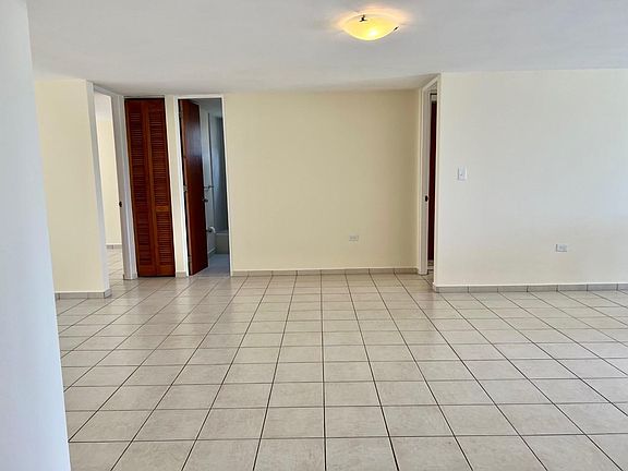 Spacious unfurnished Unit so you can make it your own