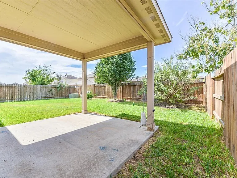 2503 Blue Reef Dr — Photo 17