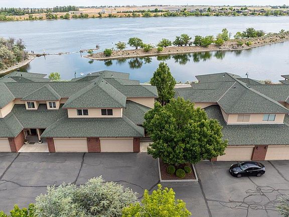 5th image of 300 Columbia Point Dr Unit H129