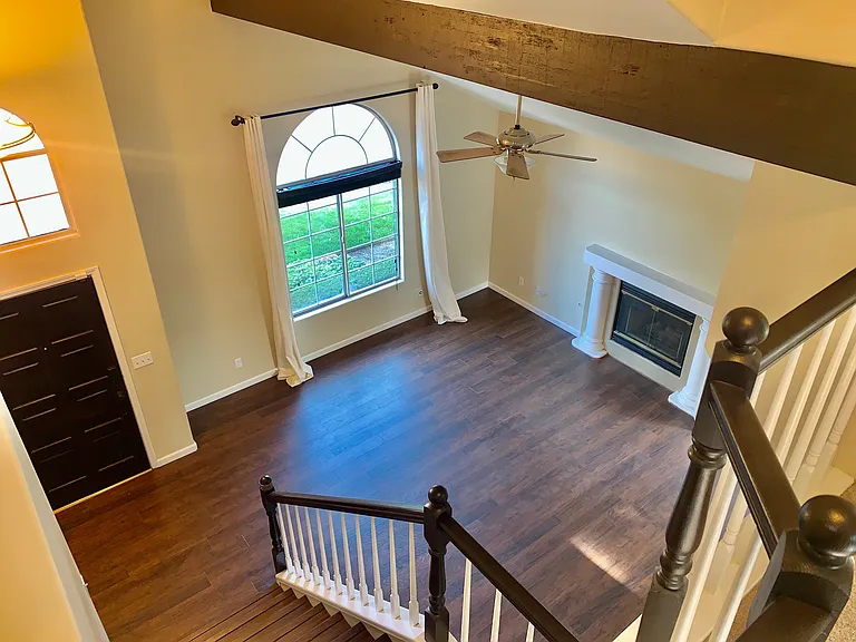 1023 E Freedom Ave — Photo 13