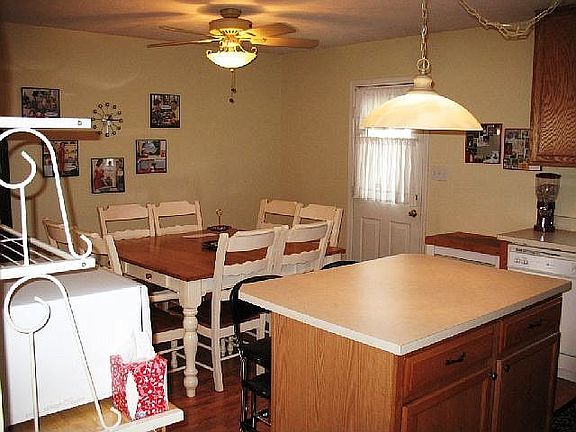 Eat-in area