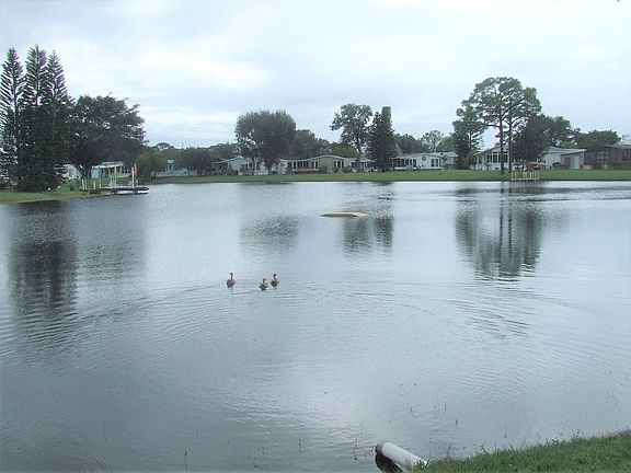 3rd image of 285 Morristown Cay