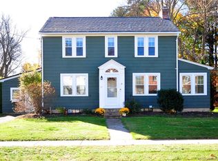 15 Laurel Ave, Windsor, CT 06095