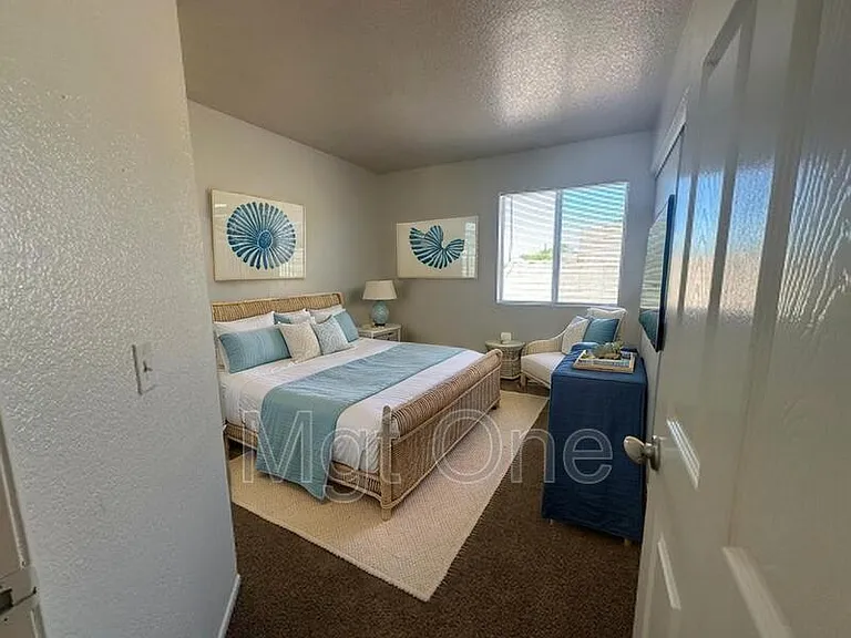 1240 Lilac Ridge Dr — Photo 13