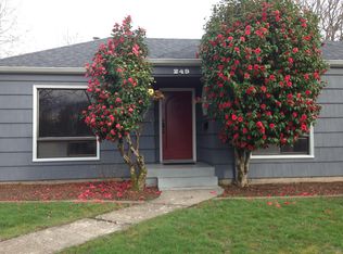 249 8th St, Springfield, OR 97477