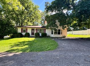 12 Schremmer Pl, Saint Charles, MO 63304