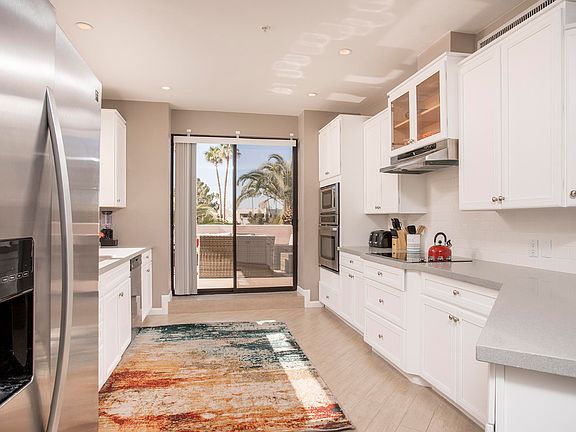 3rd image of 4021 N 75th St Unit 201