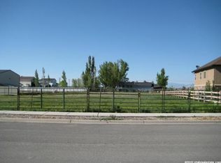 3366 W 1680 N, Clinton, UT 84015