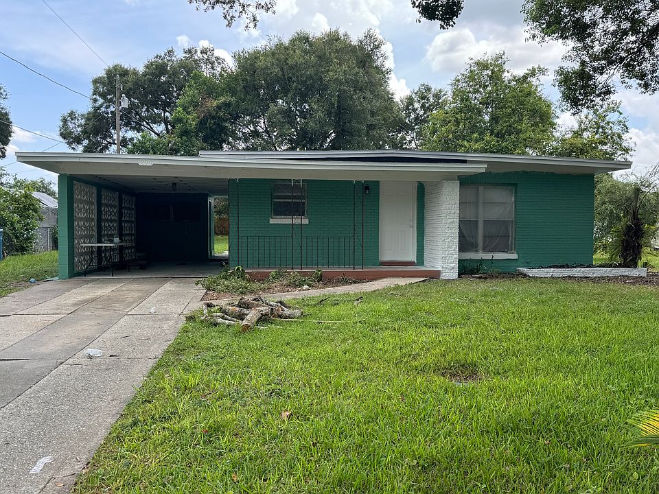 1st image of 290 Valencia Ct