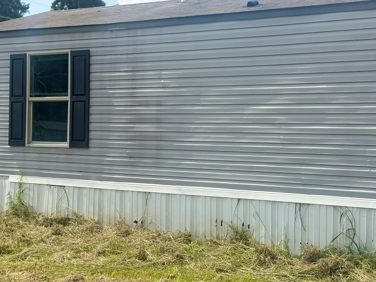 3 bed, 940 sqft, $985 — Photo 2