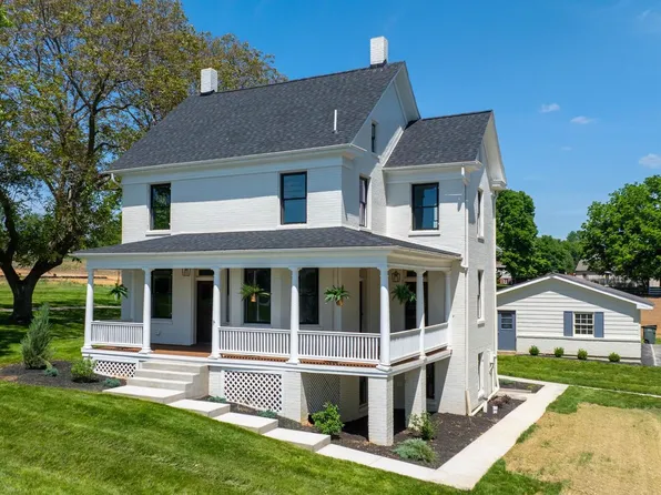 592 Chestnut Hill Rd, York, PA 17402