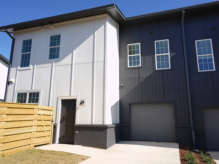 West Row Lofts & Townhomes — Photo 29