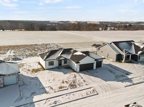 313 Augusta National Blvd, Washington, IA 52353