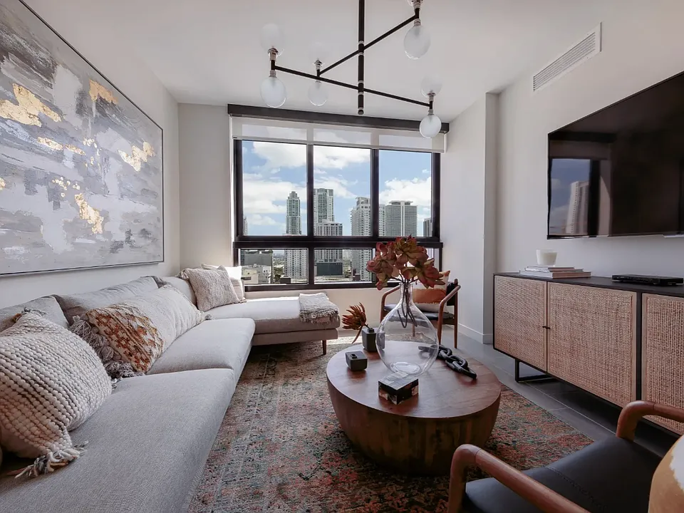 222 N Miami Ave #1102