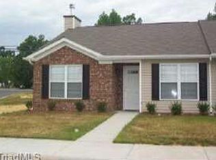 201 Chesapeake Ln #90, Archdale, NC 27263