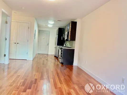 Rented by Oxford Property Group | media 22