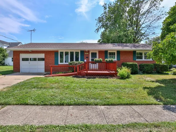 111 W Circus St, Bethel, OH 45106