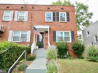 831 Xenia St SE, Washington, DC 20032
