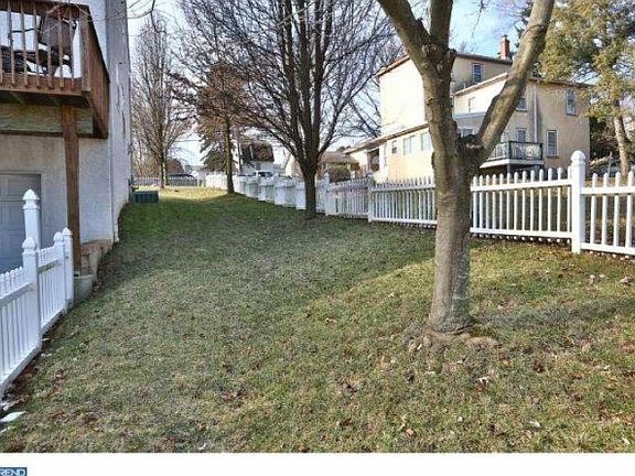 2nd image of 220 Josephine Ave